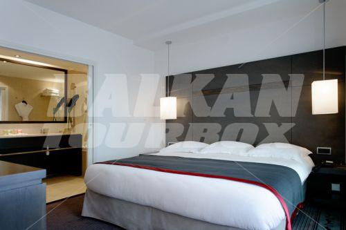 holiday in New Hotel Of Marseille