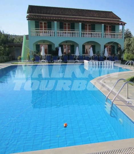 holiday in Katsaros Apartments