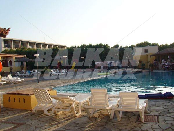 почивка в Kalia Beach Hotel