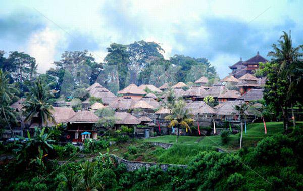 почивка в Kamandalu Resort and Spa