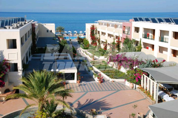 почивка в Hydramis Palace Beach Resort