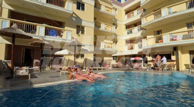 почивка в Michalis Apartments Hotel