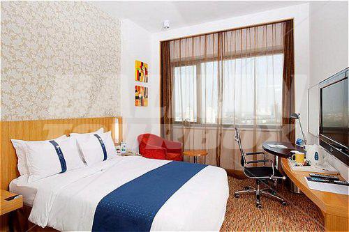 почивка в Holiday Inn Express Wangjing