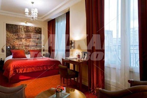 holiday in Timhotel Tour Montparnasse