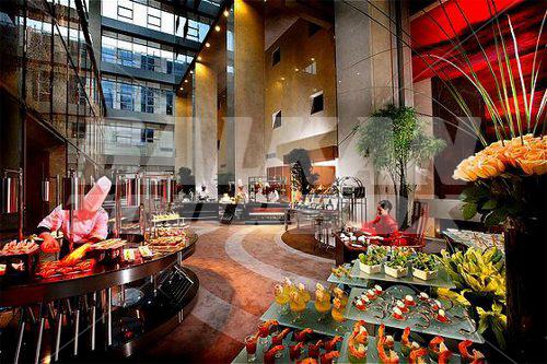 почивка в Crowne Plaza Sun Palace