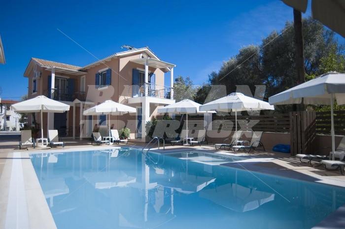 holiday in Villa Theodora