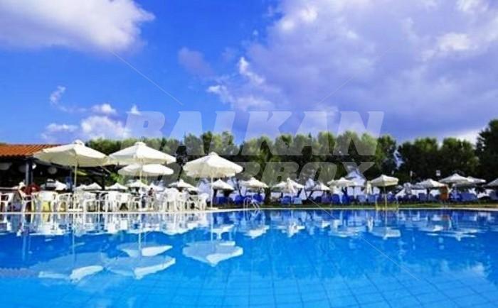 почивка в Malia Bay Beach Hotel and Bungalows