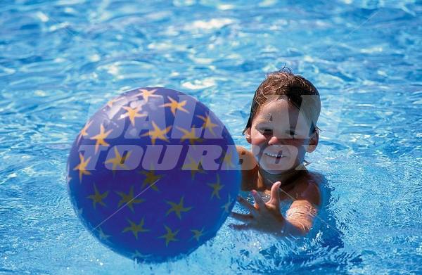 почивка в Family Life Kerkyra Golf