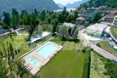 holiday in Grand Di Como