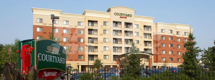 holiday in  Courtyard by Marriott Pittsburgh Shadyside