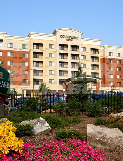 holiday in Courtyard by Marriott Pittsburgh Shadyside