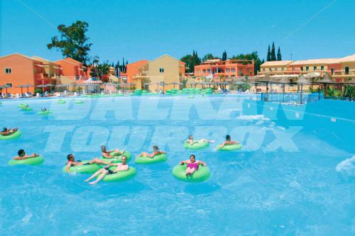 почивка в Aqualand Resort Corfu