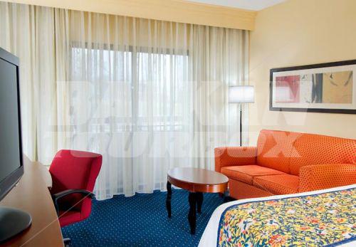 holiday in Courtyard by Marriott St. Louis Westport Plaza