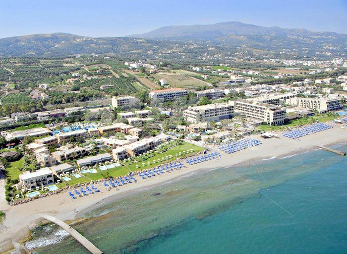 holiday in Aquila Rithymna Beach