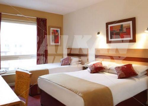 holiday in Jurys Inn Heathrow - London