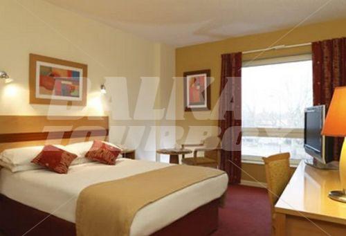 holiday in Jurys Inn Heathrow - London