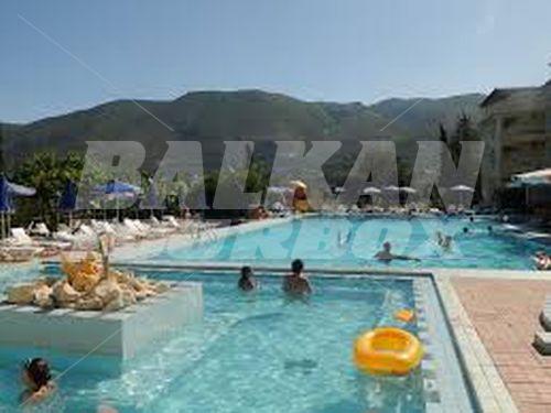 почивка в Koukounaria Aparthotel and Villa