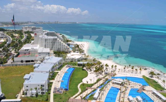 holiday in Riu Palace Peninsula Cancun