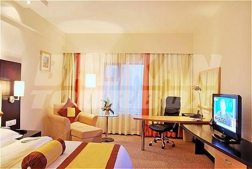 почивка в Holiday Inn Tian An