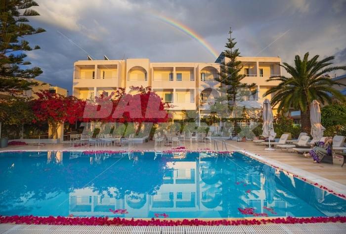 почивка в Kyparissia Beach