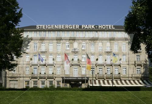 holiday in Steigenberger Parkhotel