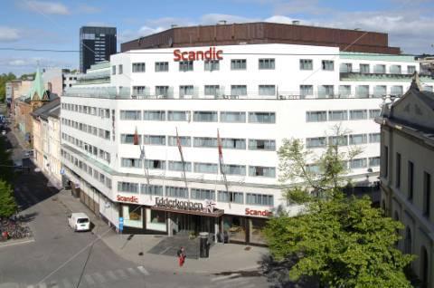 почивка в Scandic Edderkoppen Oslo