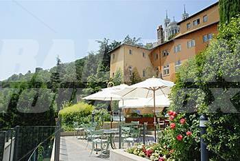 holiday in Villa Florentine