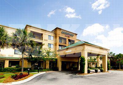 holiday in Courtyard by Marriott Charleston North/Coliseum