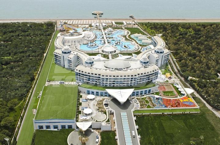 holiday in Sueno Hotels Deluxe Belek