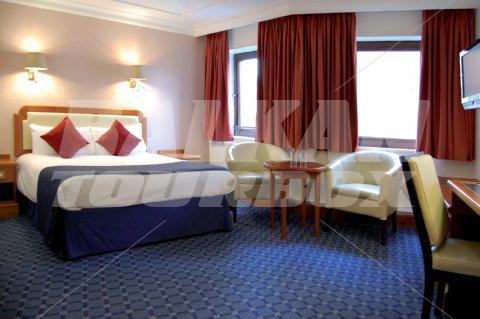 holiday in The King James by Thistle Edinburgh