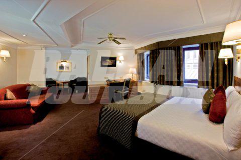 holiday in The King James by Thistle Edinburgh