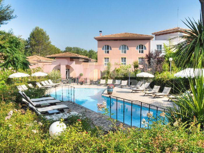 holiday in Mercure Antibes Sophia Antipolis