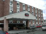 Hotel Howard Johnson Closest to the Falls and Casino, 