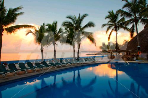 holiday in Las Palmas Beach Resort