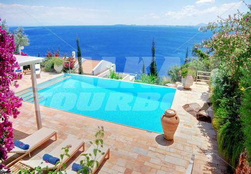 holiday in Corfu Luxury Villas