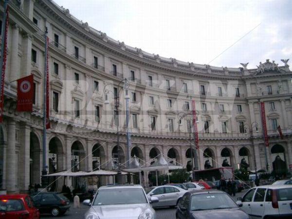 holiday in Palazzo Naiadi