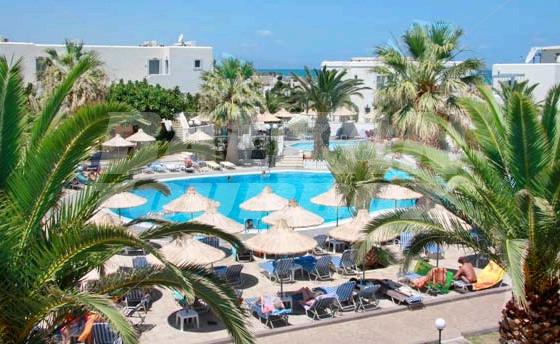 почивка в Europa Beach Hotel