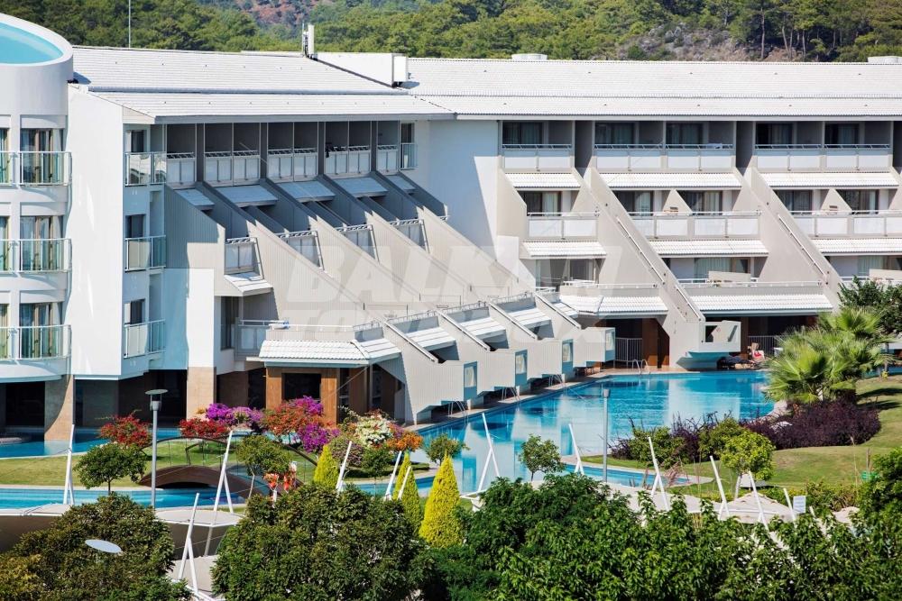 holiday in Hilton Dalaman Sarigerme Resort and Spa