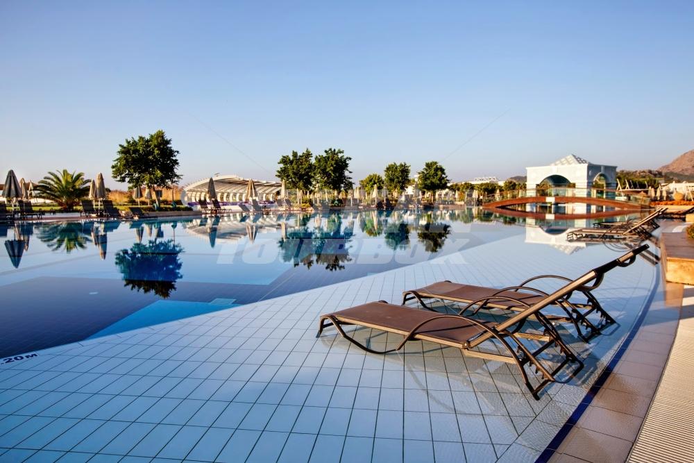 holiday in Hilton Dalaman Sarigerme Resort and Spa