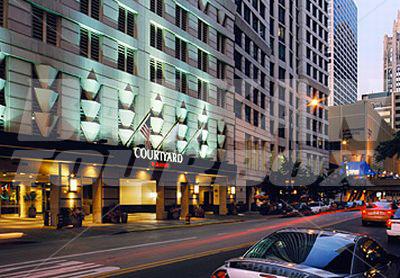 holiday in Courtyard by Marriott Chicago Downtown/River North