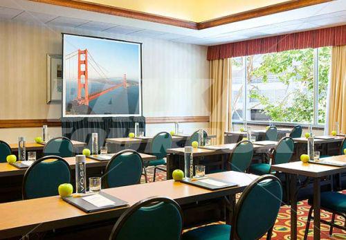 holiday in Courtyard by Marriott Downtown San Francisco