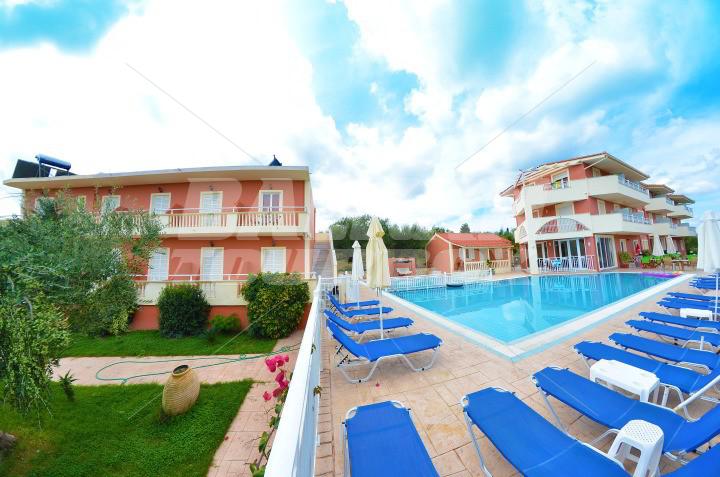 почивка в Zante Pantheon Hotel