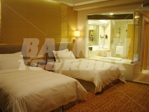 почивка в Crowne Plaza Dandong