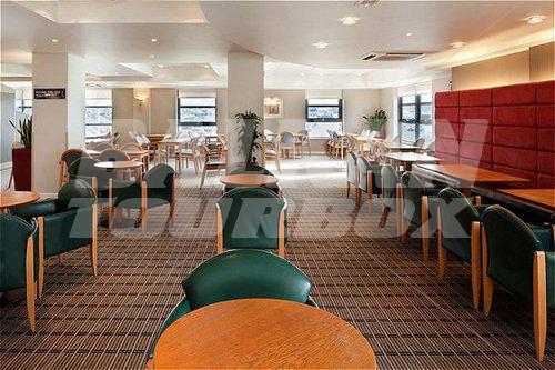 holiday in Holiday Inn Express Luton Airport