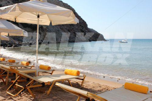 почивка в Golden Milos Beach