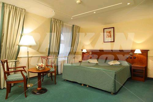 holiday in Adria Prague