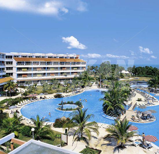 holiday in Gran Caribe Arenas Blancas