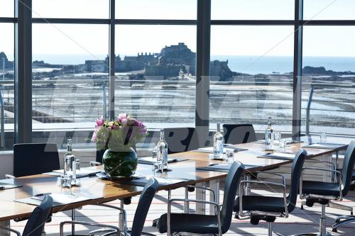 holiday in Radisson Blu Waterfront Jersey