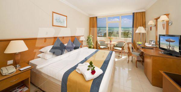 почивка в Coral Beach Resort