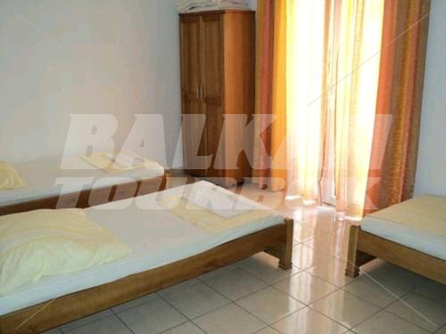 holiday in Sun Hostel Budva